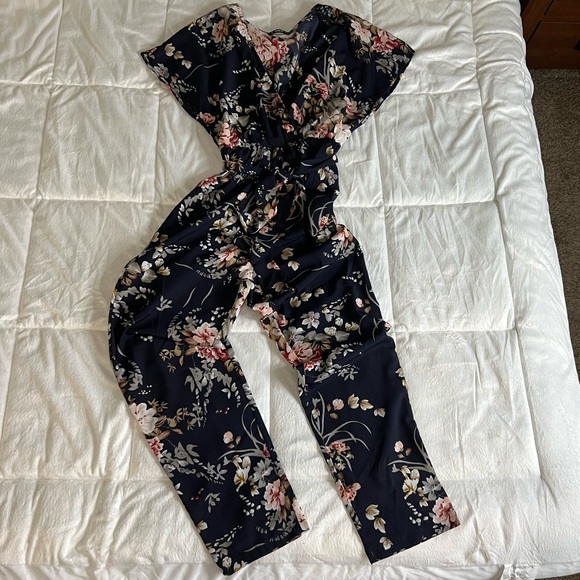 Shein womens small jumpsuit